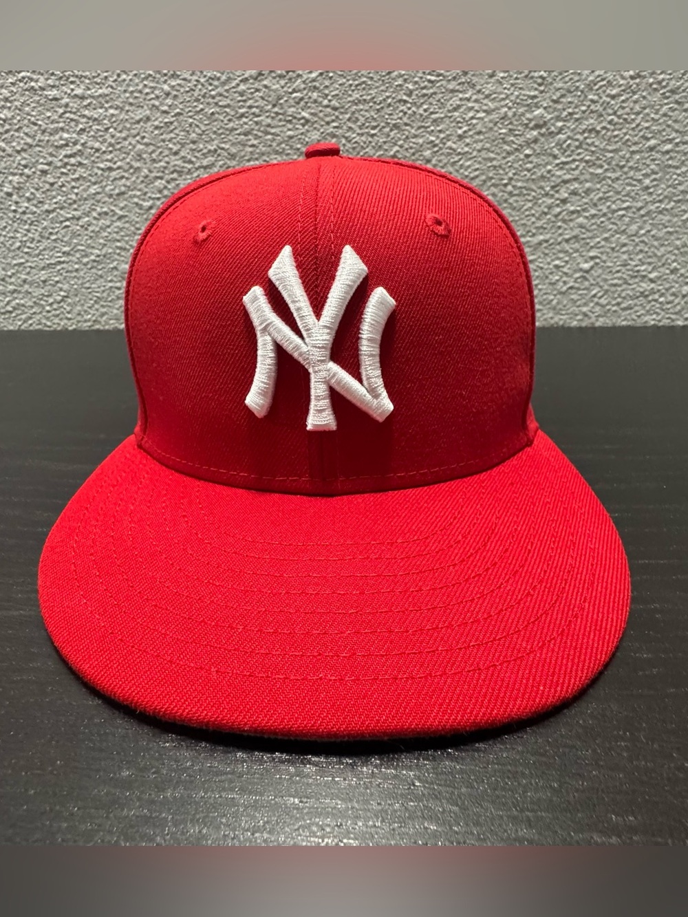 New Era 59FIFTY NY Yankees MLB Re-Dub Red Fitted Hat Size 7 1/4 NWT
